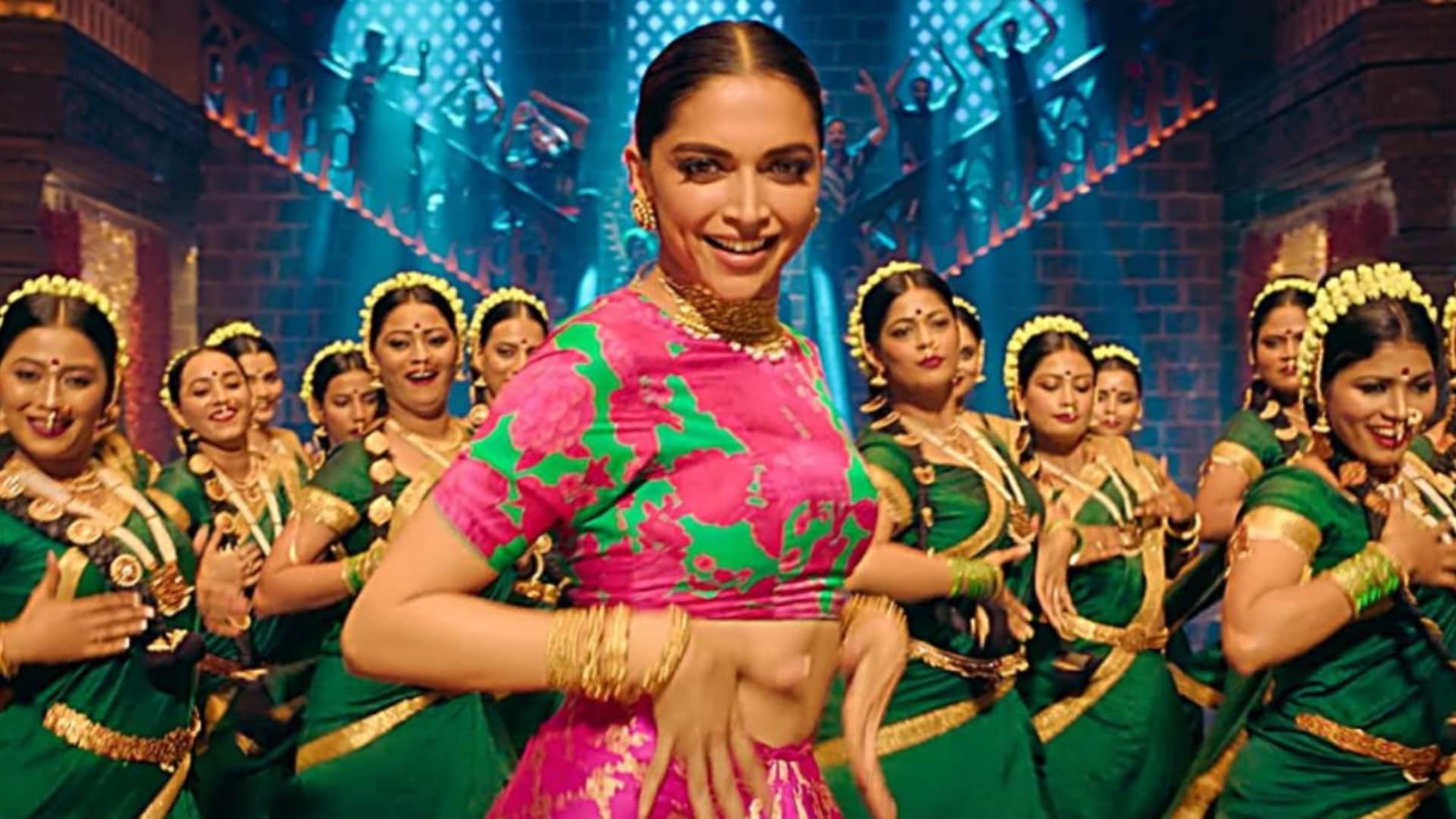 Box Office Report Avatar 2 Ajay Devgn Drishyam 2 Ranveer singh Cirkus day 5 collection