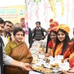 कार्यक्रम में मौजूद उप मुख्यमंत्री ब्रजेश पाठक व लखनऊ की मेयर संयुक्ता भाटिया।
