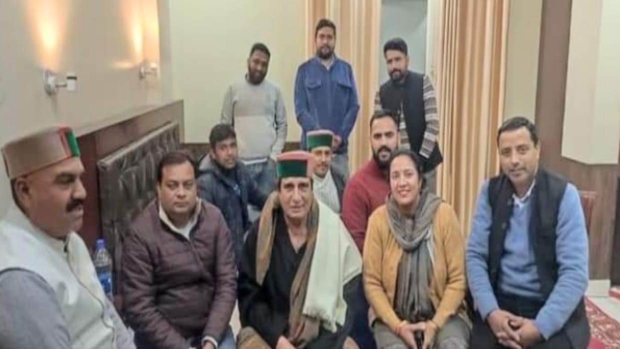 Actor Raj Babbar reached Barsar for the shooting of the movie