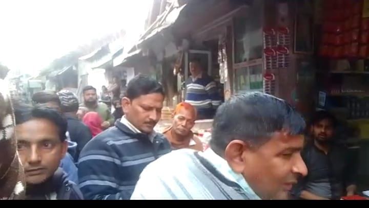 Indecency with the team that reached to catch polythene in sadabad