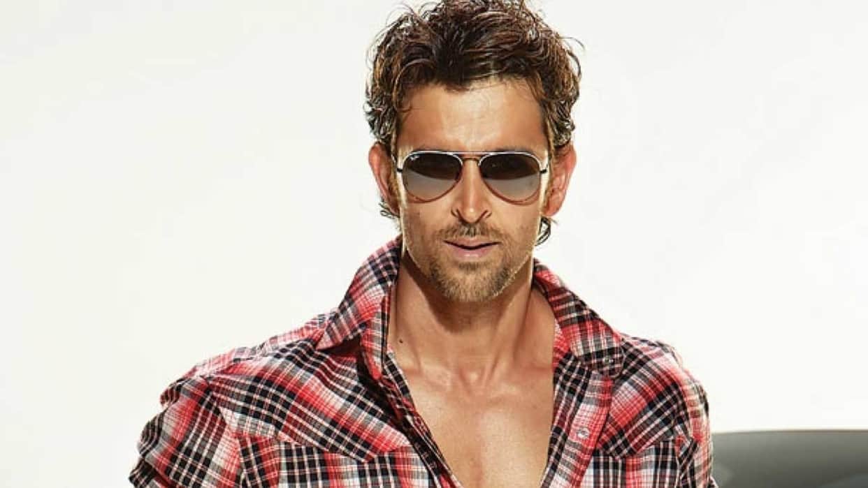 Hrithik Roshan became Santa Claus fighter film Set distributed gifts Assam air base officials on Christmas