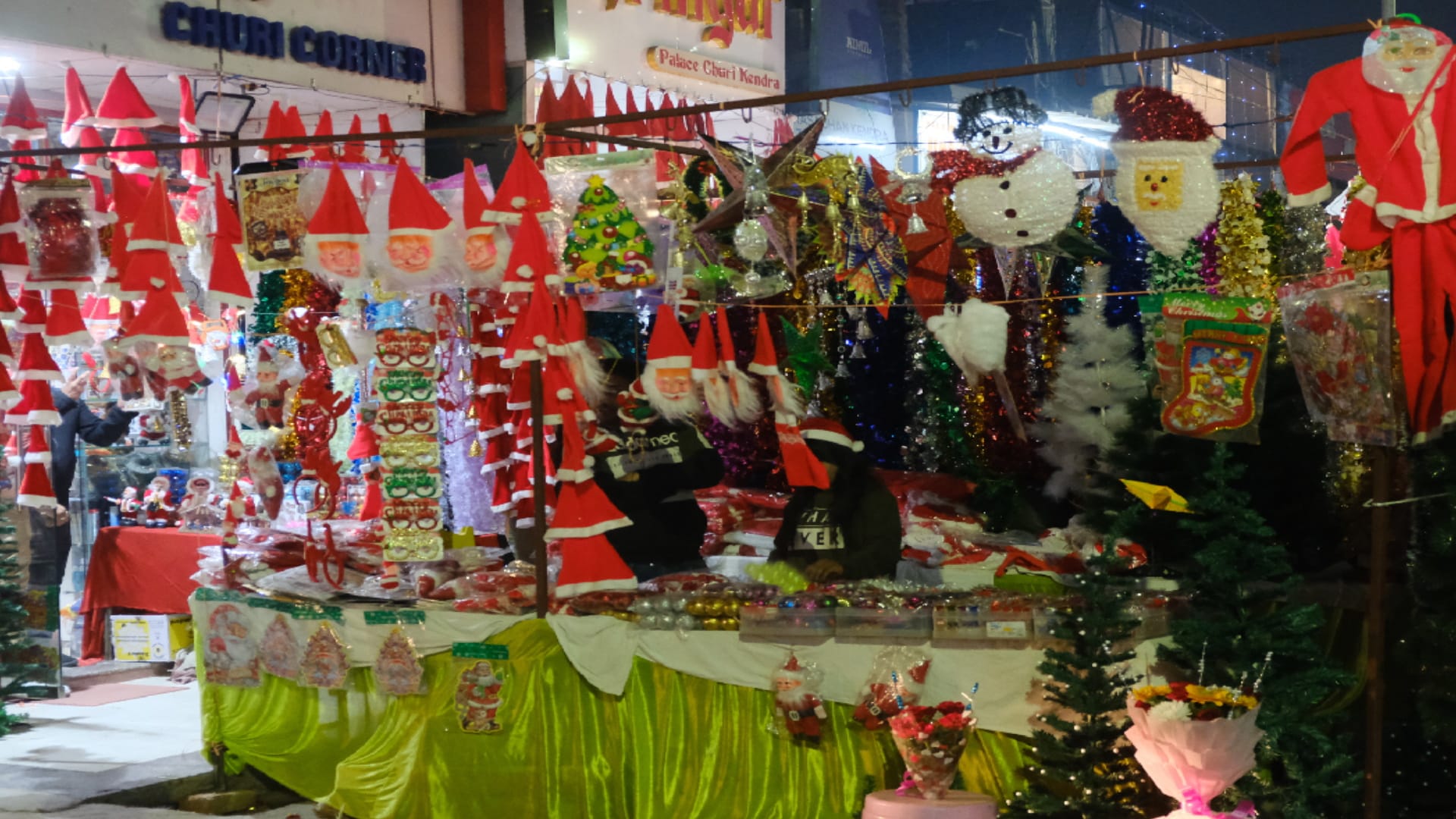 Christmas 2022 Lord Jesus will be born today midnight in Gorakhpur