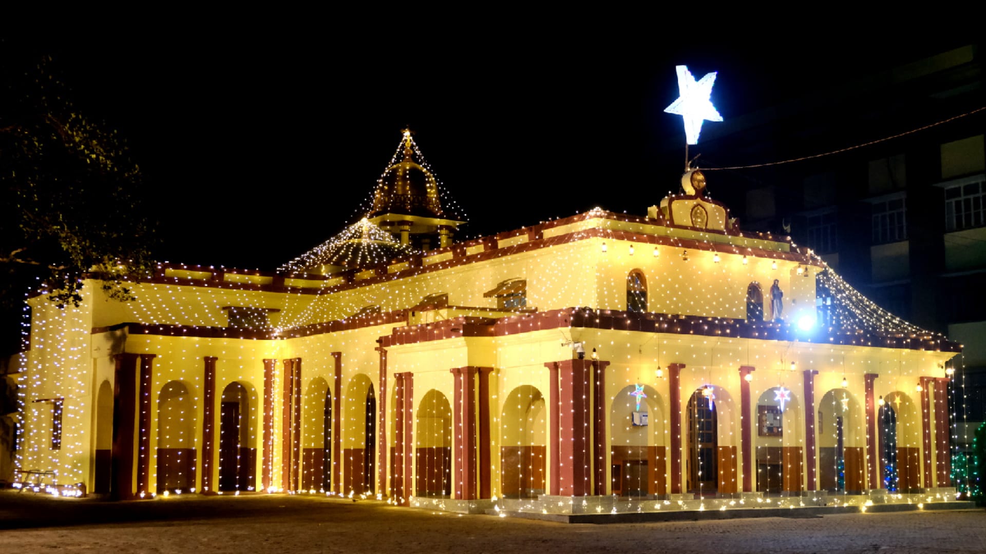 Christmas 2022 Lord Jesus will be born today midnight in Gorakhpur