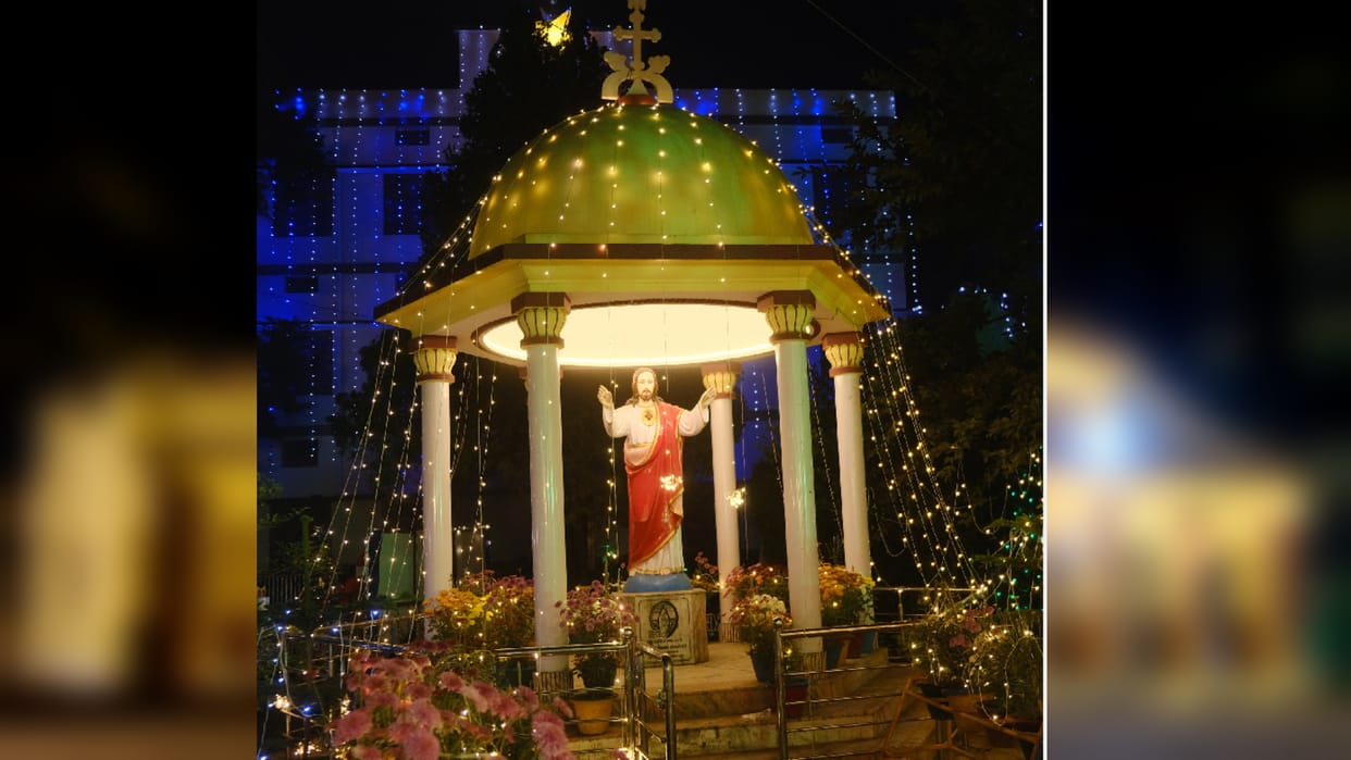Christmas 2022 Lord Jesus will be born today midnight in Gorakhpur
