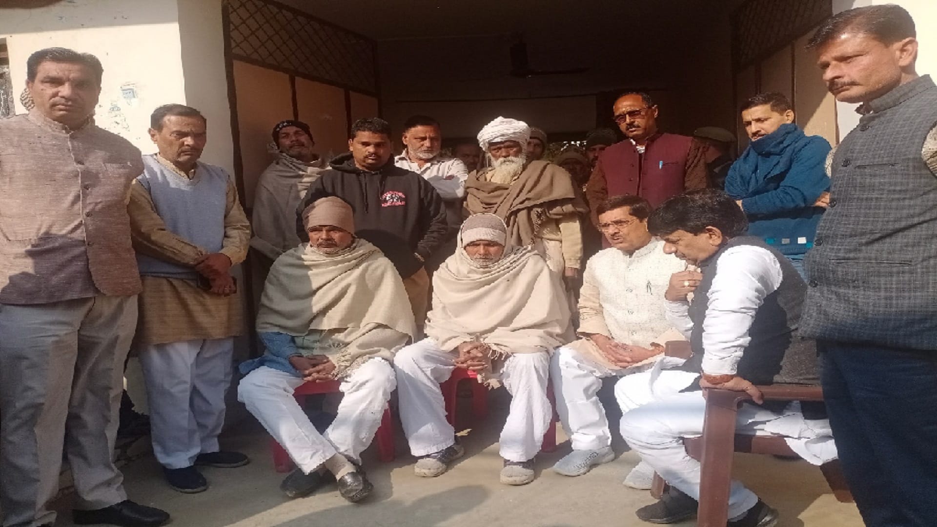 Muzaffarnagar: There is mourning in the family and village in the memory of martyr army hero Lokesh Sehrawat