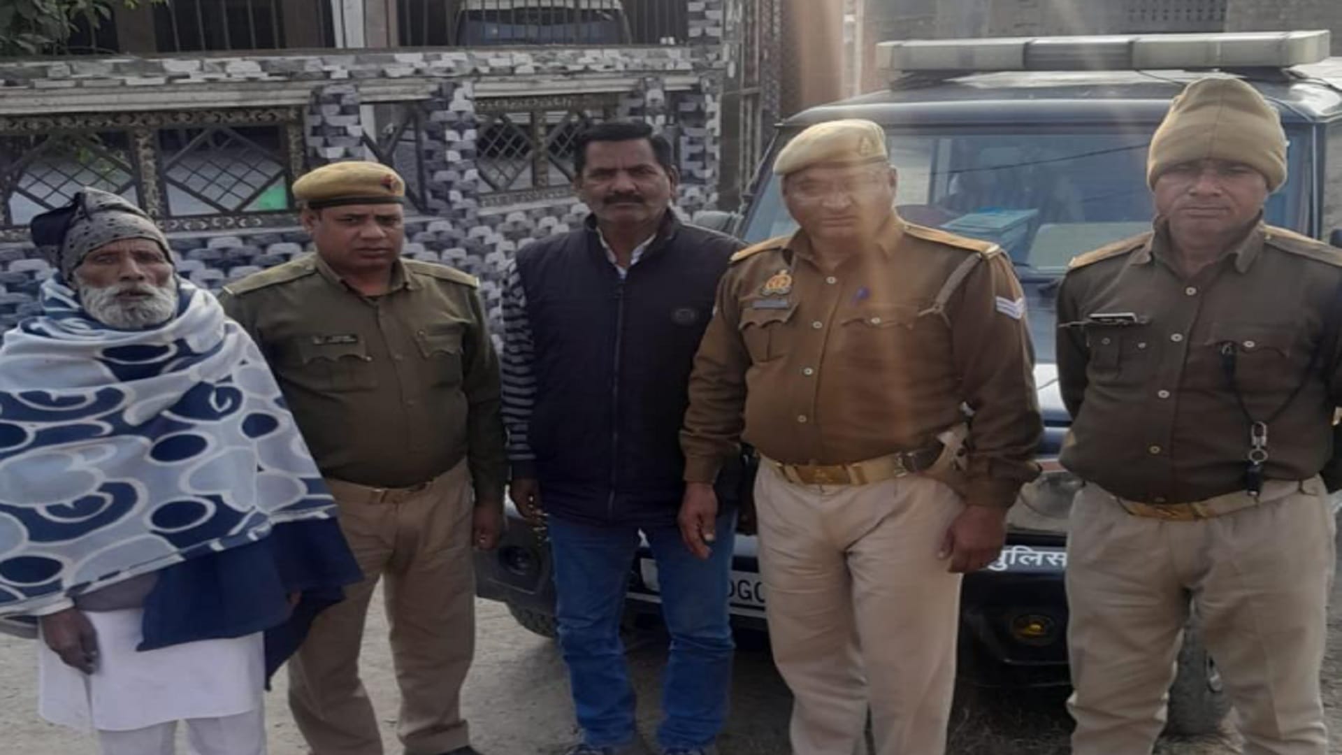 Saharanpur police saved a man from committing suicide and see photos