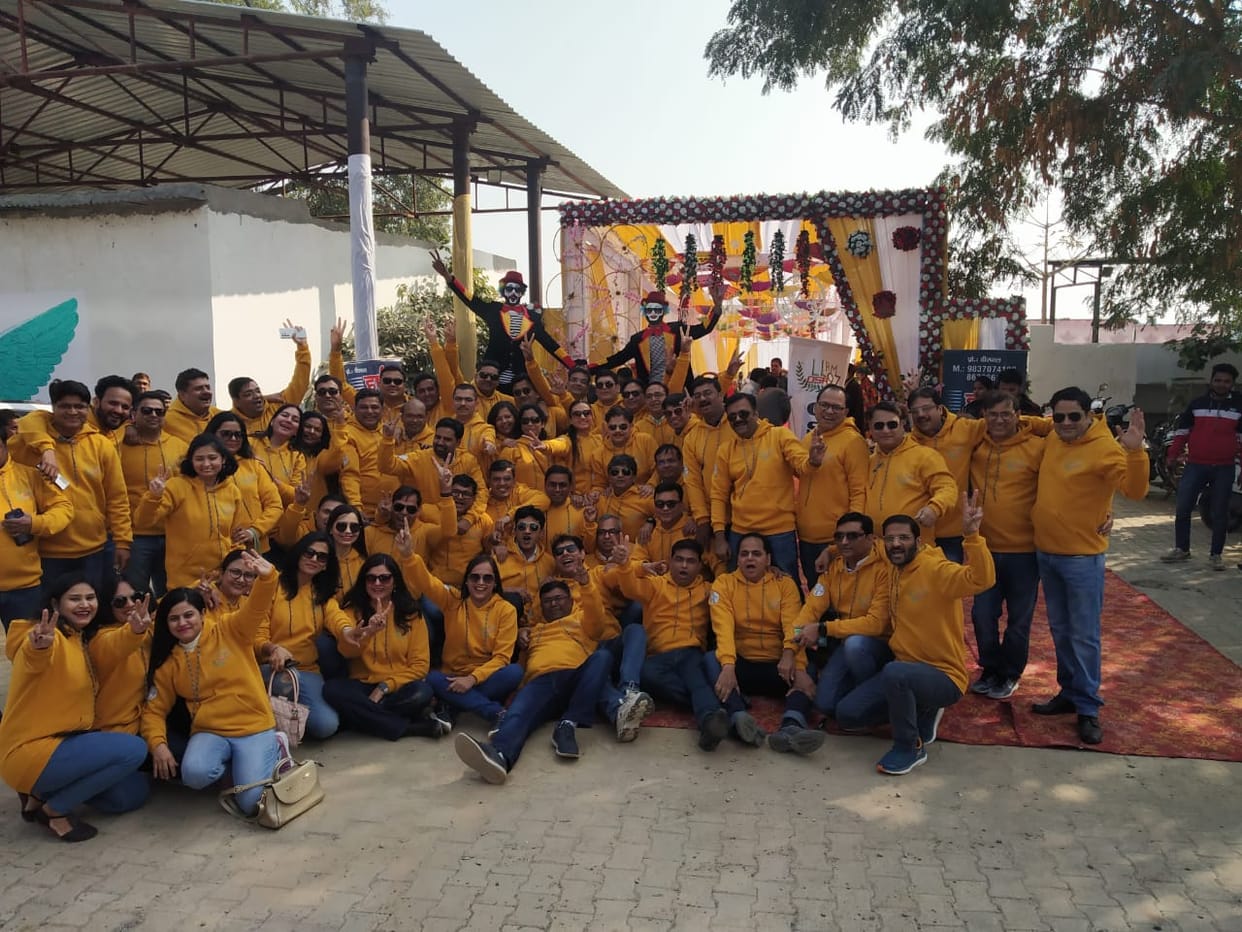 Old Alumni Meet Celebration: Doctors reliving 25 years old memories in Medical College Meerut