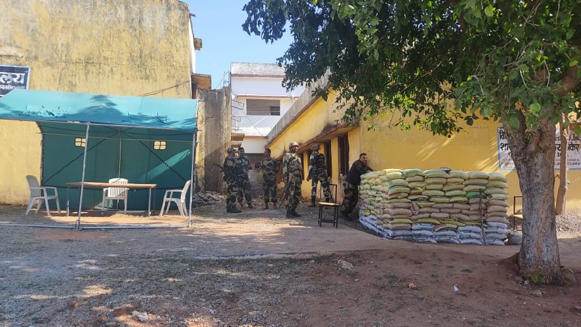 CAF jawan shot dead head constable in chhattisgarh kanker