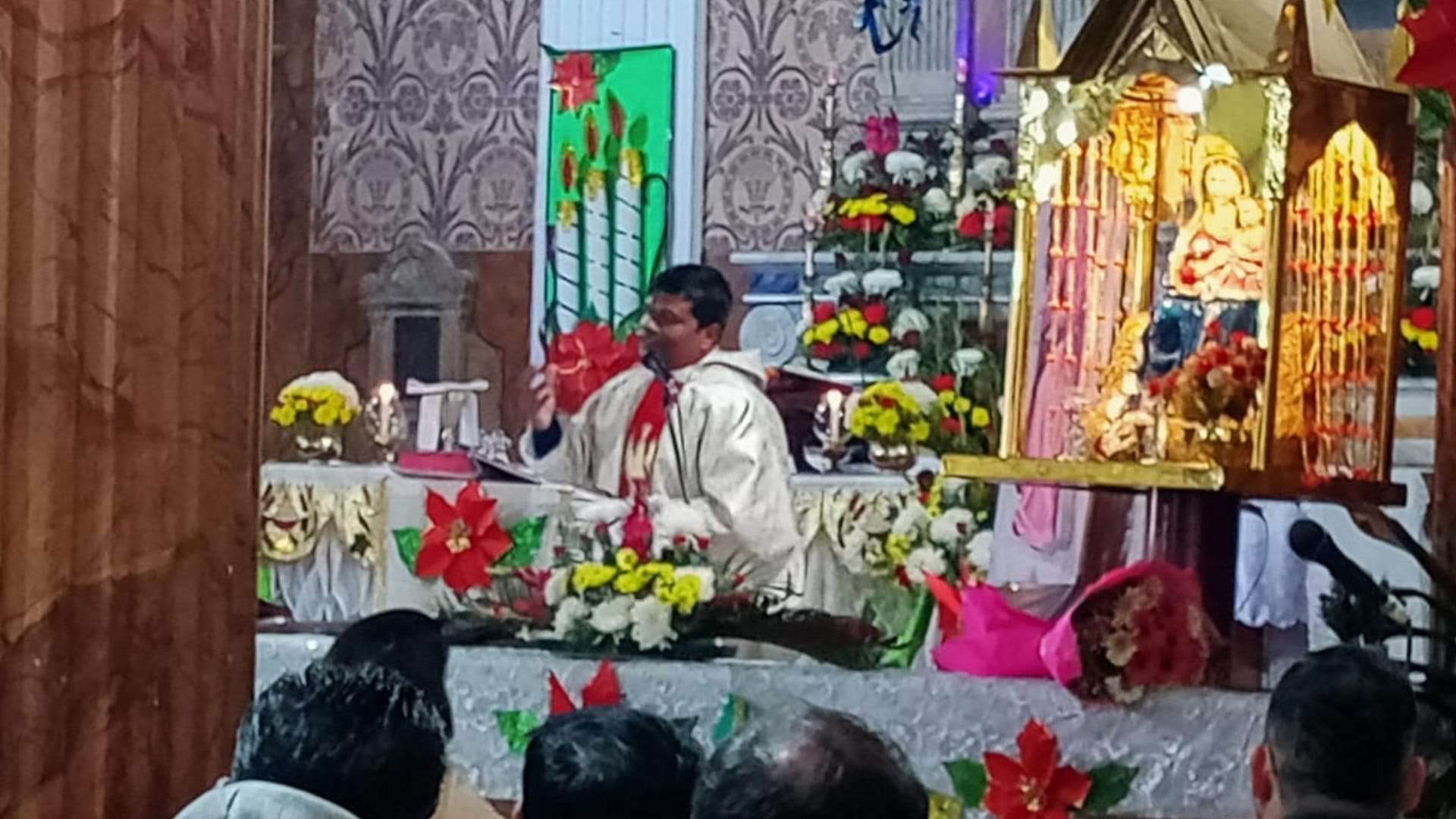 Christmas Celebration 2022 in uttarakhand Lord Jesus churches resounded with carols Watch photos