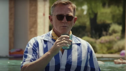 Glass Onion Movie Review in Hindi by Pankaj Shukla Rian Johnson Daniel Craig Janelle Monae Edward Norton