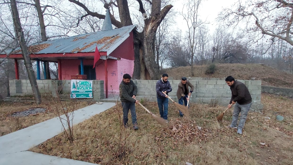 Kashmiriyat is alive: Muslim youth cleaning temples in Ganderbal said  Pandits are our brothers