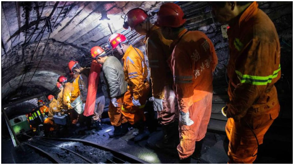 China News: Gold mine collapses in Xinjiang province, Many  trapped, rescue operation underway