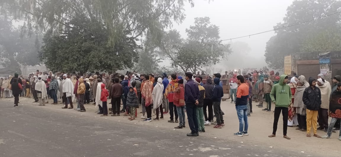 Muzaffarnagar: Crowds gathered at the funeral of Martyr Jawan Lokesh