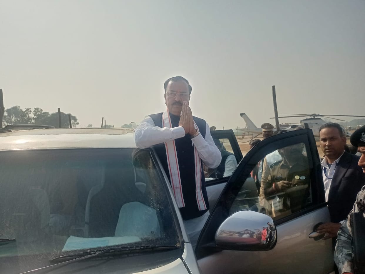 Be careful before leaving home today! Traffic diversion will remain on Deputy Chief Minister's arrival