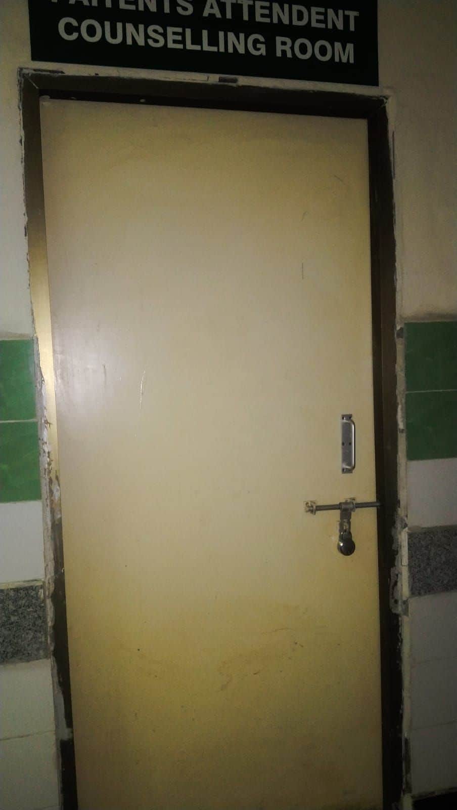 No vaccine for three days, lock hanging on vaccination room of medical college
