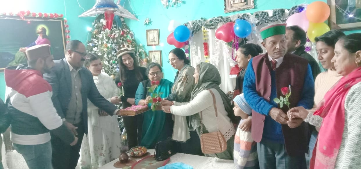 sirmaur news cristamas is the festival of love-peace and happiness said father petric