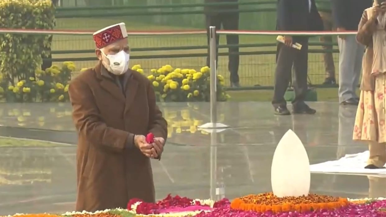 PM Narendra Modi pays tribute to Atal Bihari Vajpayee on his birth anniversary Union Ministers with him news i
