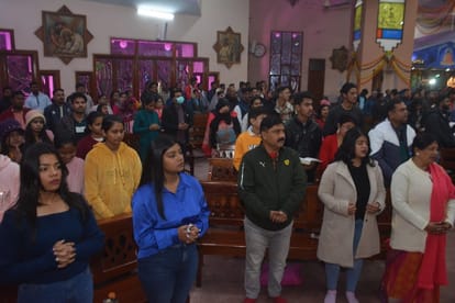 Christmas celebration in pictures: Mary's son was born at midnight, songs of the Lord's birth resounded