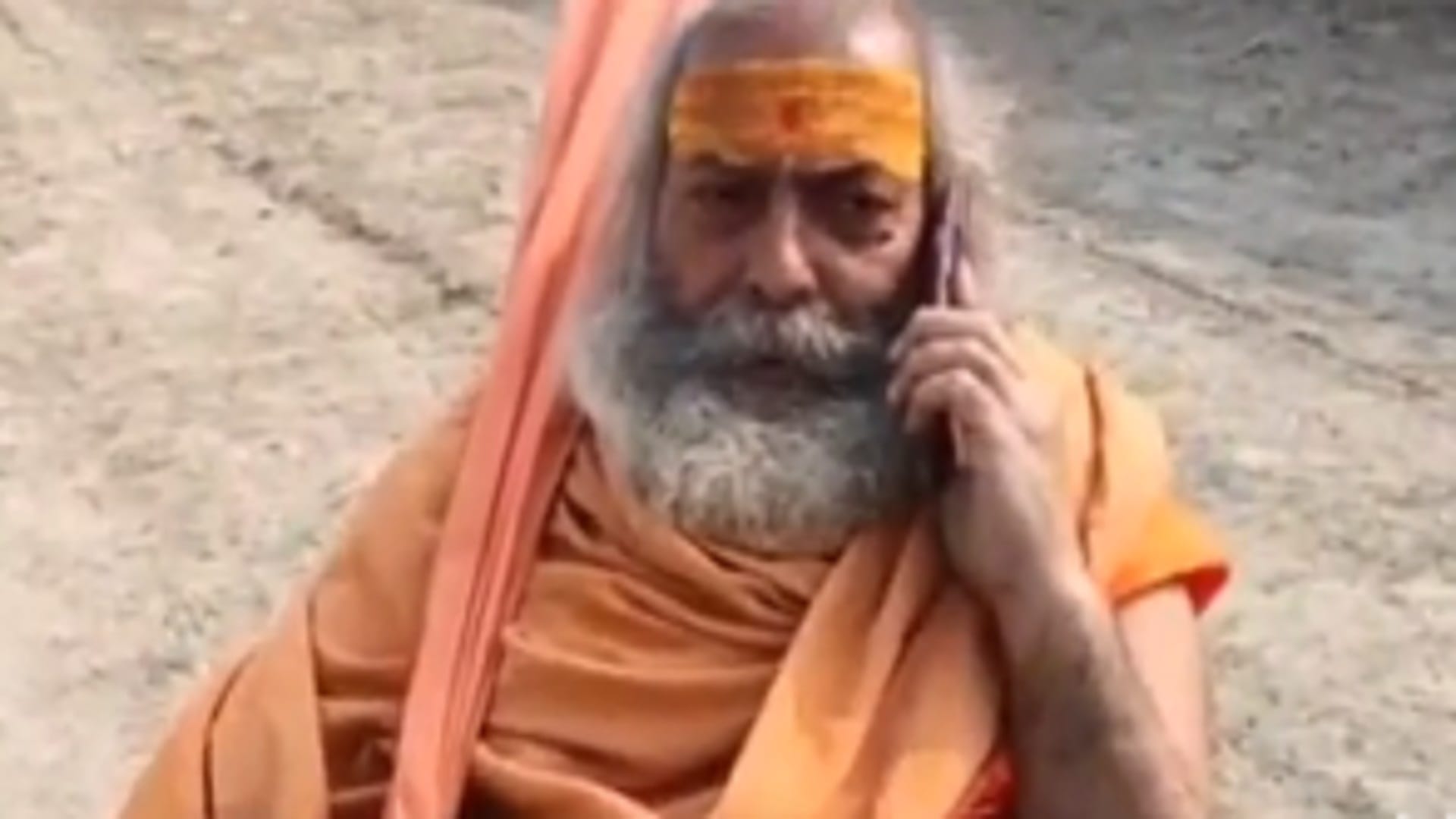 Kashi saint threatens to take water samadhi for not getting the land of Shankaracharya Sevak Mandal