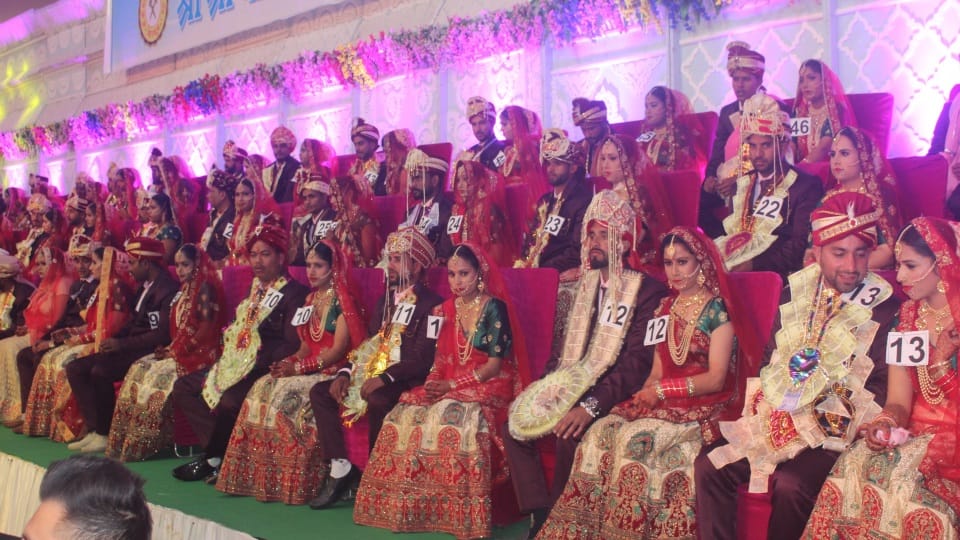 Dehradun News: Sri Balaji Seva Samiti organized mass marriage of poor girls see Photos