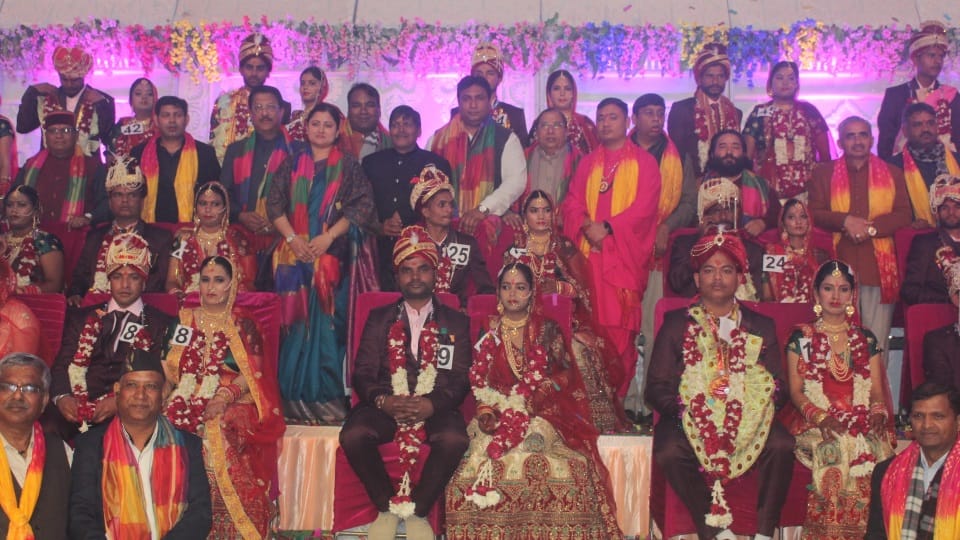 Dehradun News: Sri Balaji Seva Samiti organized mass marriage of poor girls see Photos