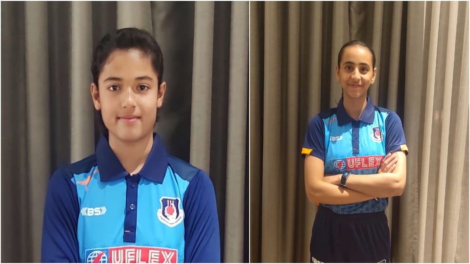 Selection of two daughters of Agra in UP women cricket under-15