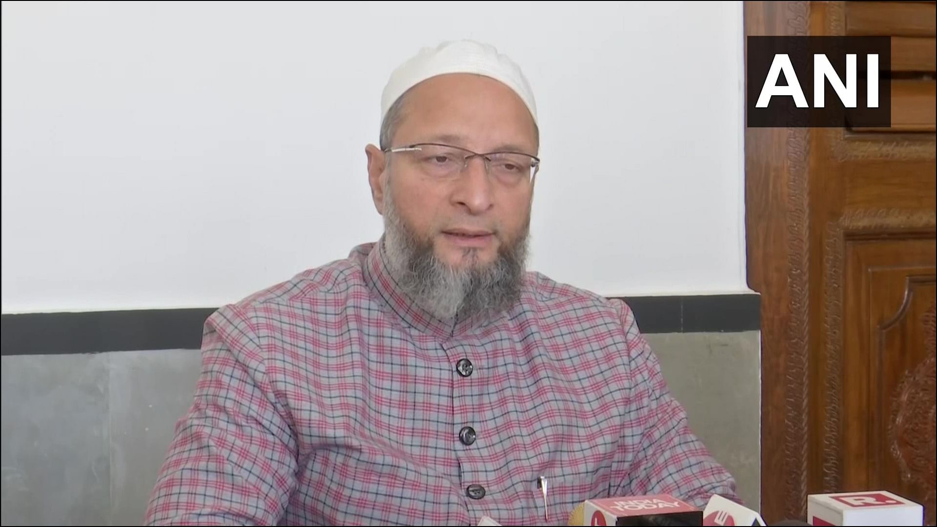 asaduddin owaisi: Radicalisation needs to be stopped, will surely visit UP:  AIMIM chief Asaduddin Owaisi - The Economic Times Video | ET Now