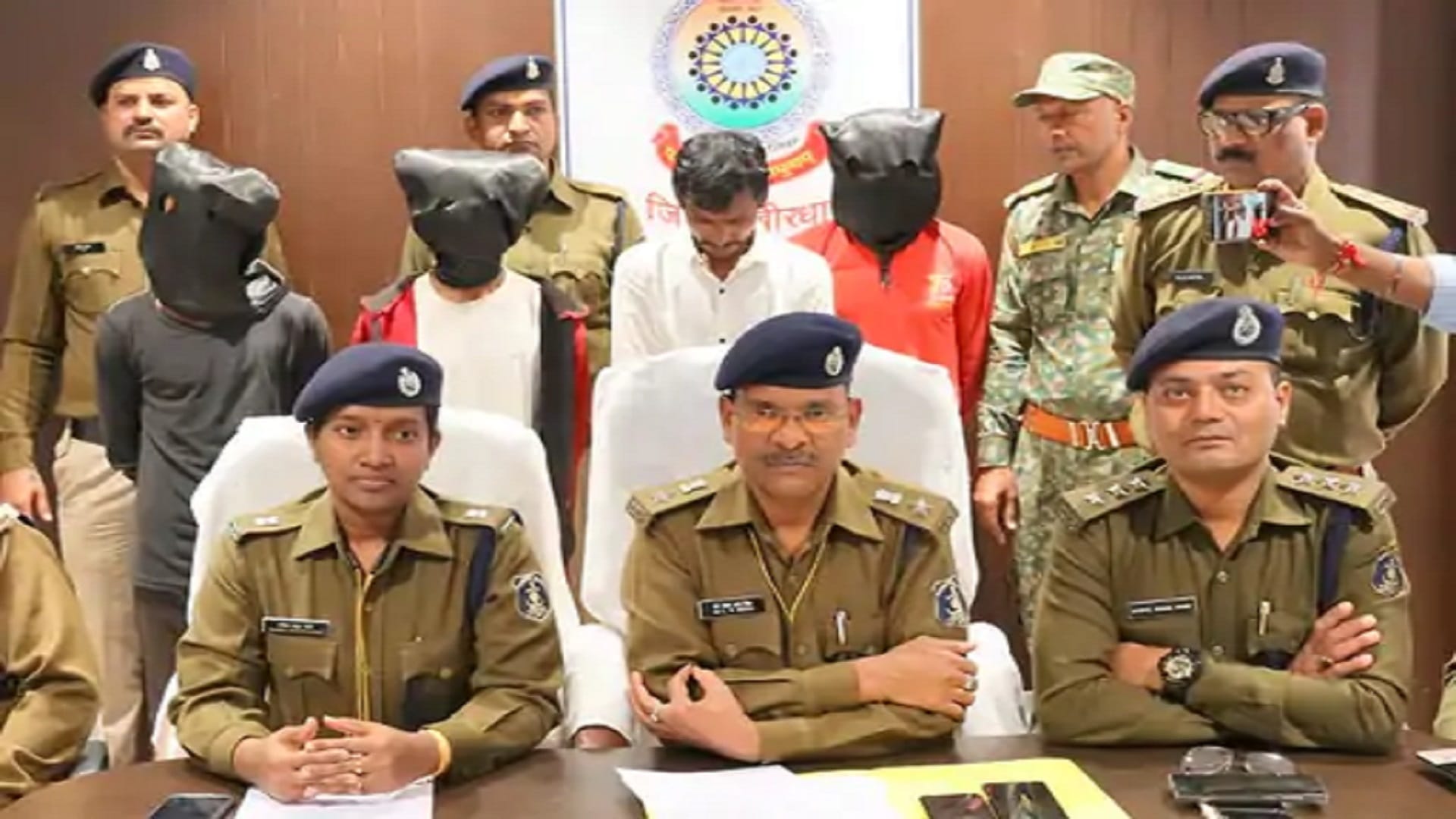 4 including sarpanch arrested in in rti activist murder in kabirdham