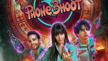 Bollywood Horror Movie 2022 scared a lot this year Phone Bhoot Blurr Bhool Bhulaiyaa 2
