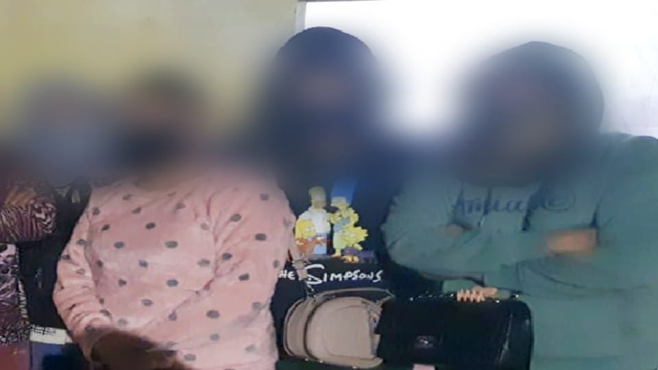 police raided spa center and exposed prostitution rackets in agra