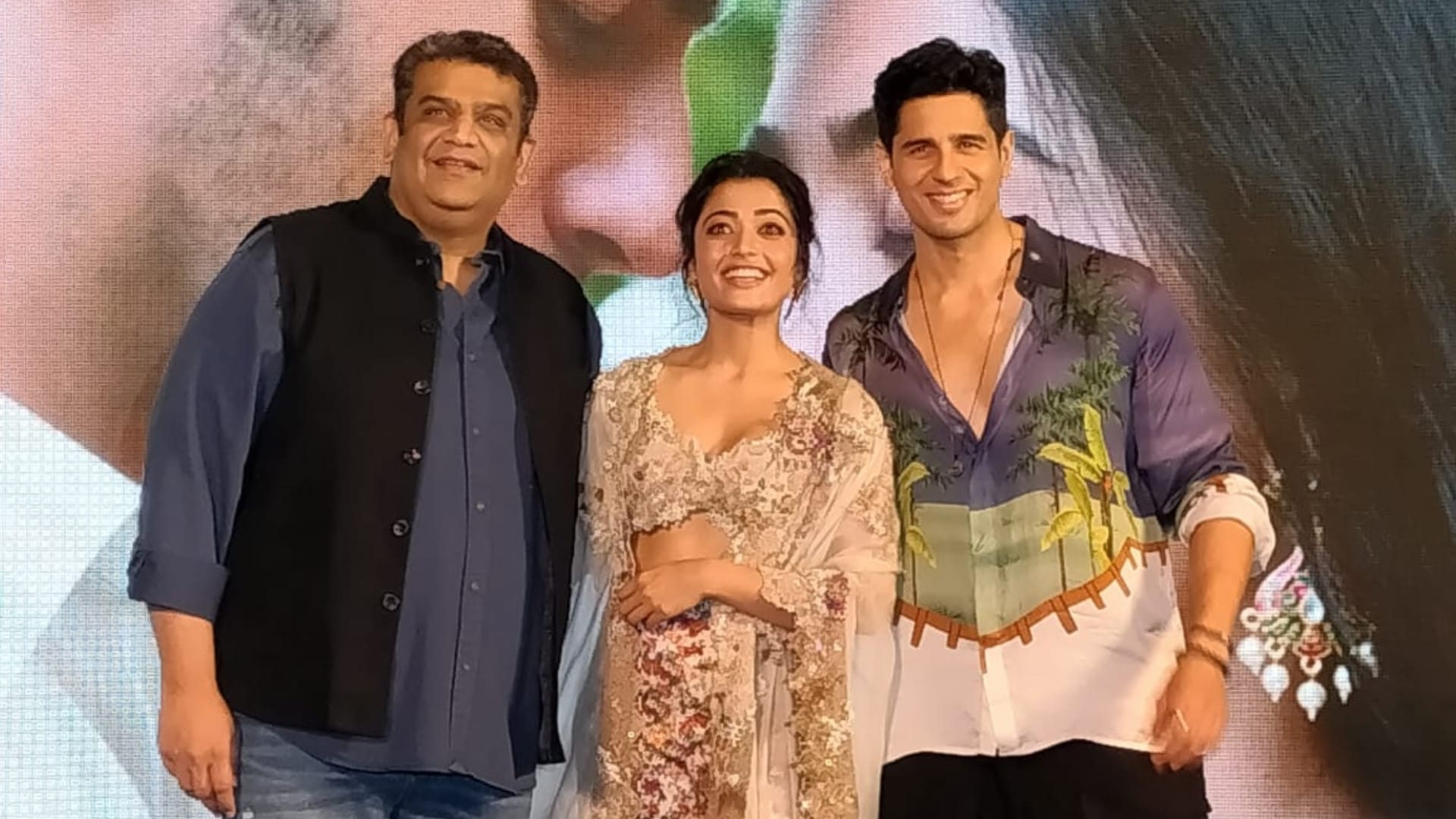 Mission Majnu siddharth Malhotra learned tailoring for his character rashmika mandana starrer film
