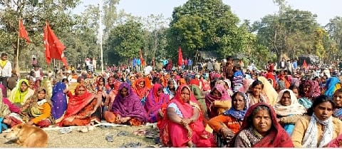 Forest department did not reach for demarcation after seeing the crowd