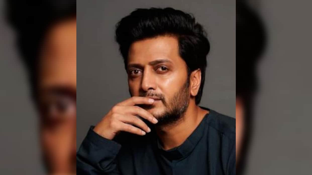 Riteish Deshmukh apologises after journalist claims his team misbehaved with media persons