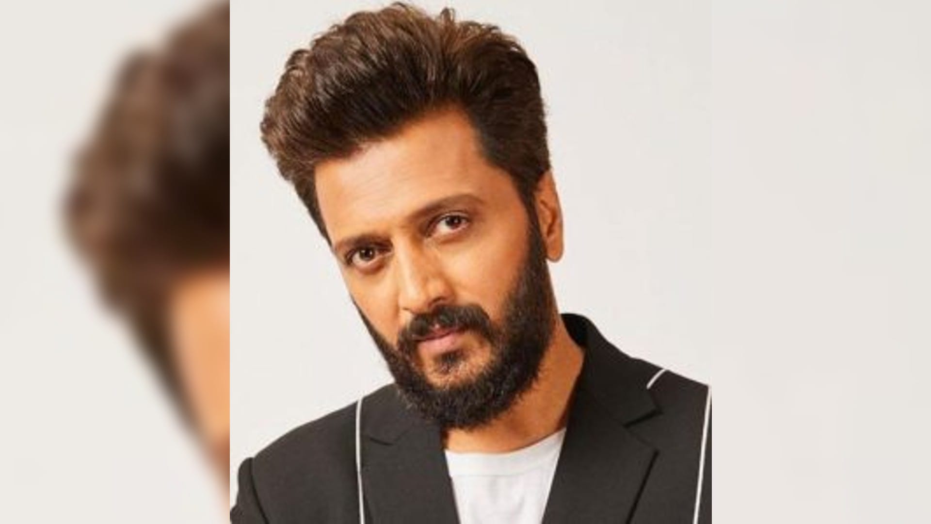Riteish Deshmukh apologises after journalist claims his team misbehaved with media persons