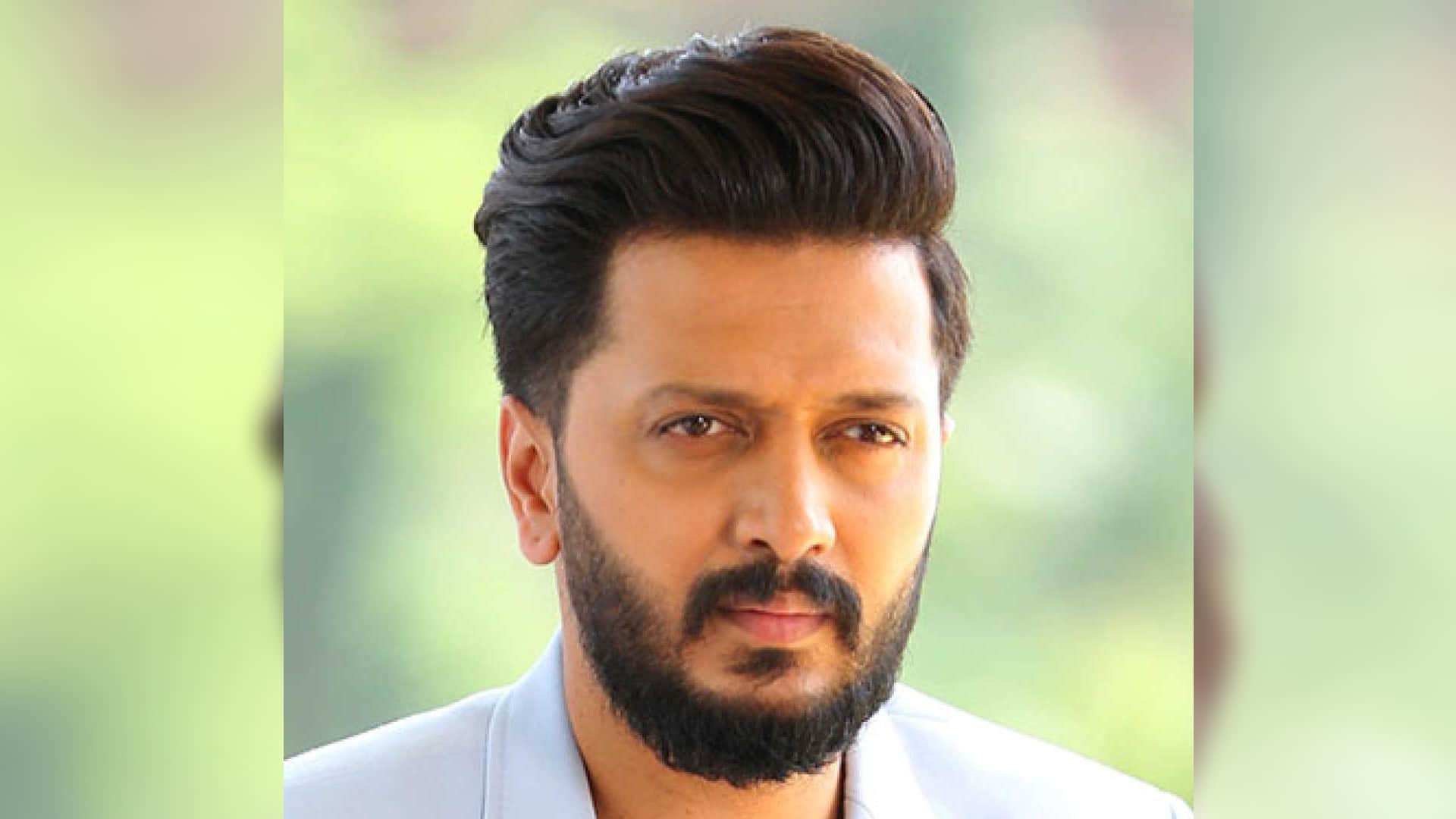 Riteish Deshmukh apologises after journalist claims his team misbehaved with media persons