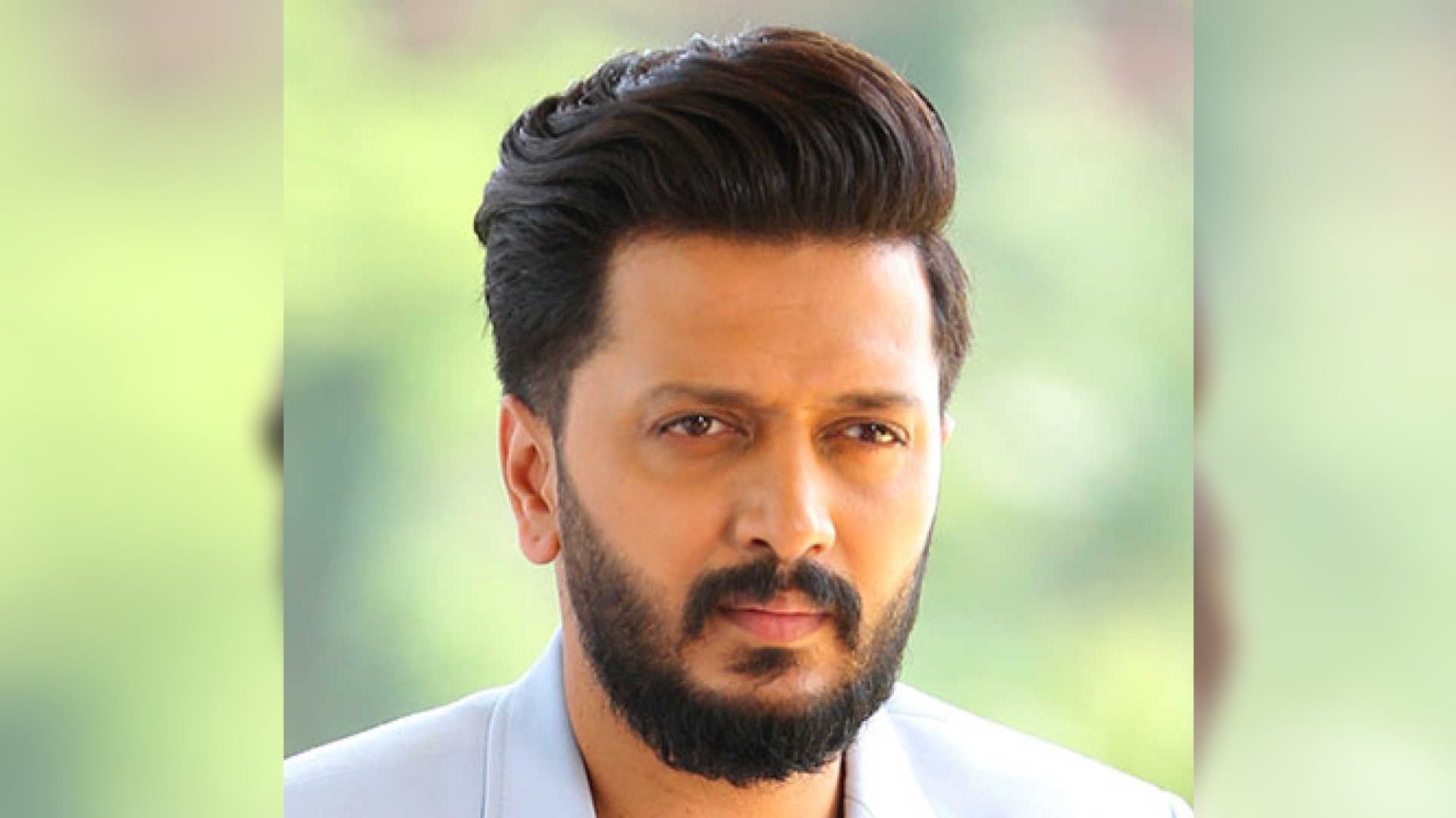 Riteish Deshmukh apologises after journalist claims his team misbehaved with media persons