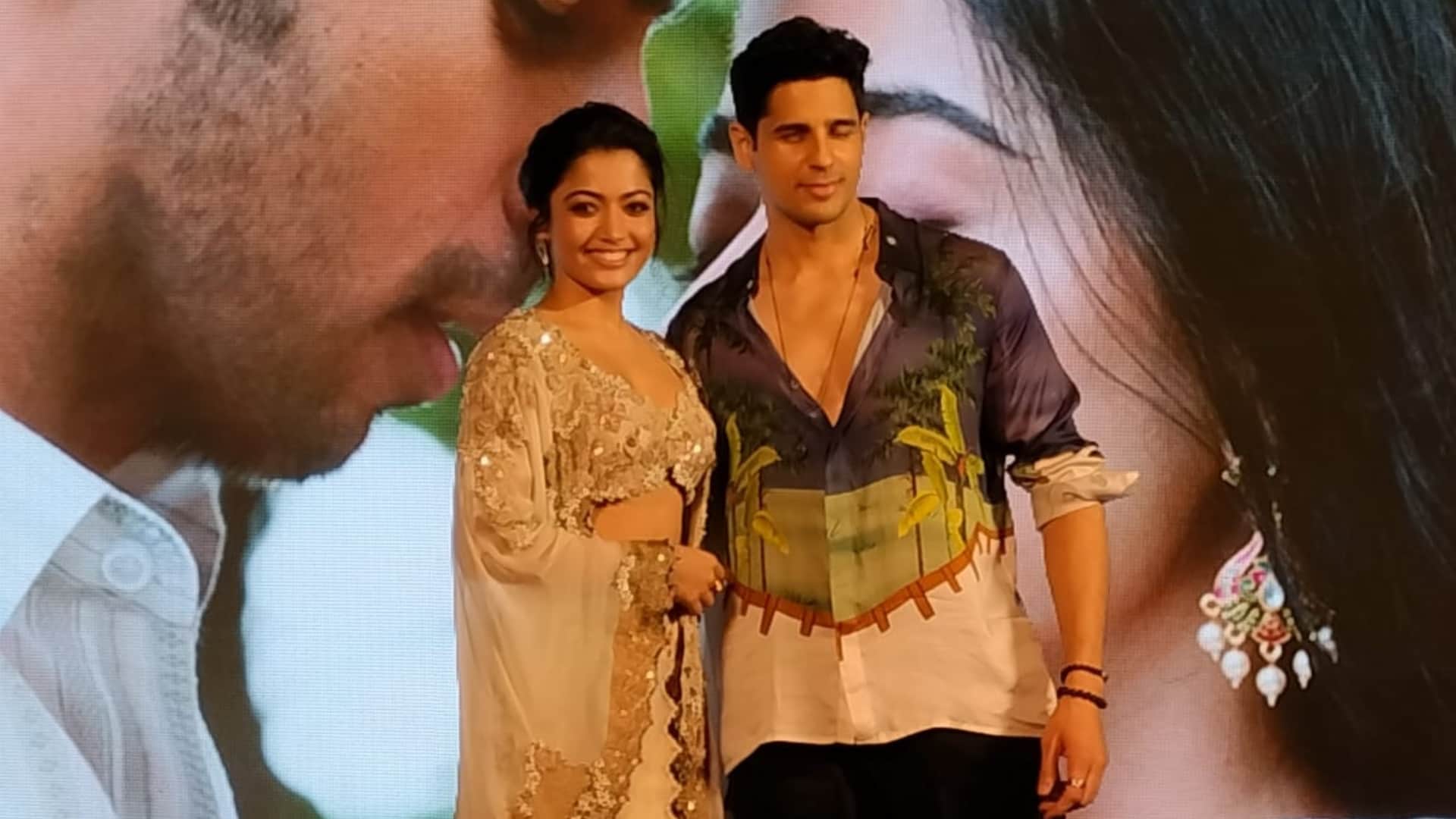 Mission Majnu Siddharth Malhotra first lesson patriotism from grandfathe ready to become agent before Pathaan