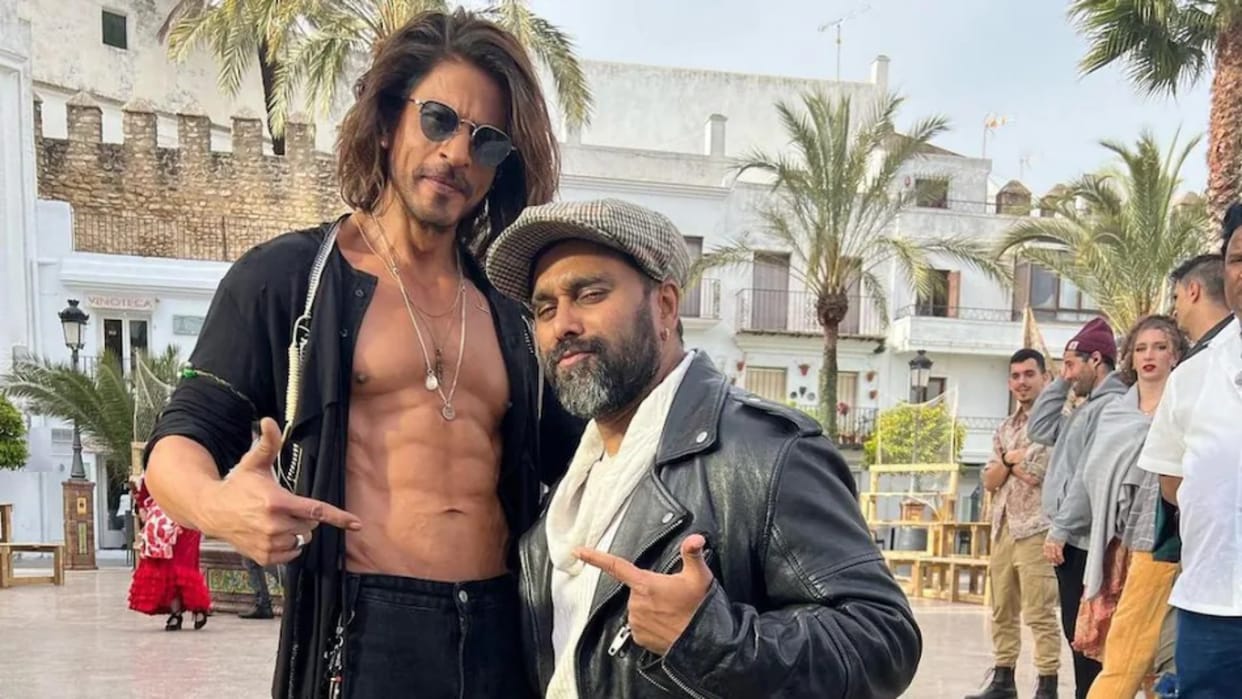 Pathaan: Jhoome Jo Pathaan choreographer Bosco Martis reveals Shah Rukh Khan Was Shy in Flaunting His Abs