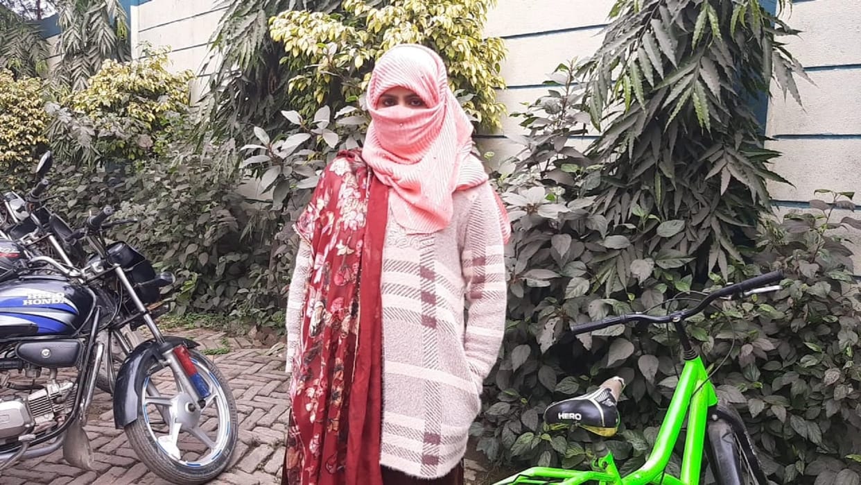 Meerut News Constable accused of triple talaq beat up his wife