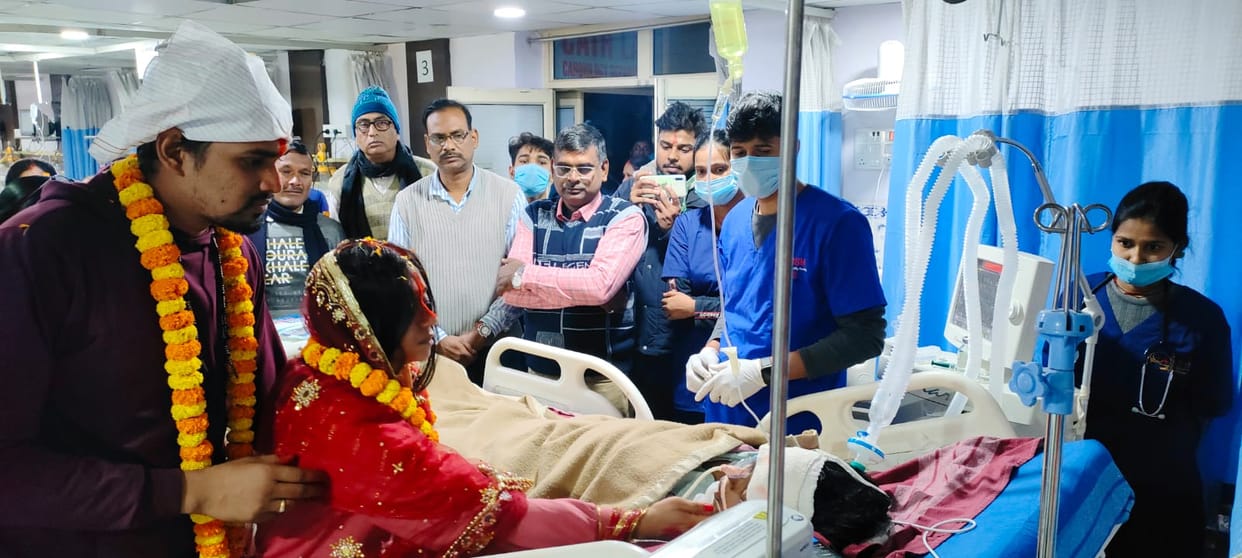 Married before engagement: Bride's mother was counting her last breaths, married in hospital's ICU in Gaya