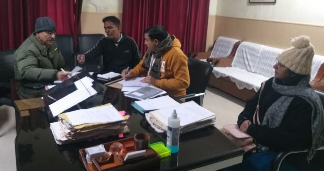 Accountant and SO's attendance for three months was not found in the raid