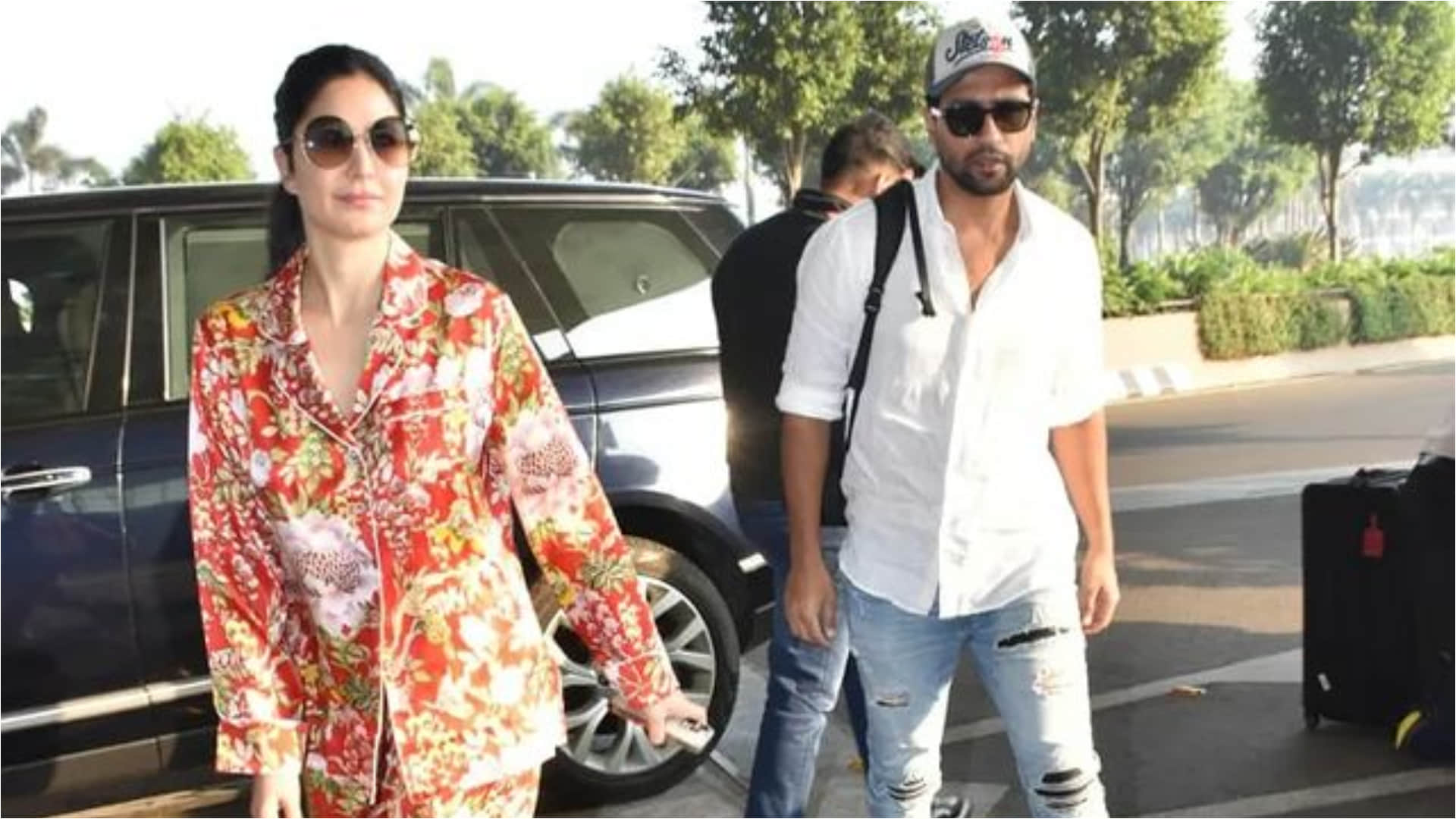 impresses katrina kaif airport look in red floral pajama set here know the cost