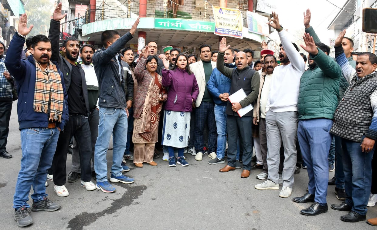 Congress furious over remarks made on CM Sukhu and his wife