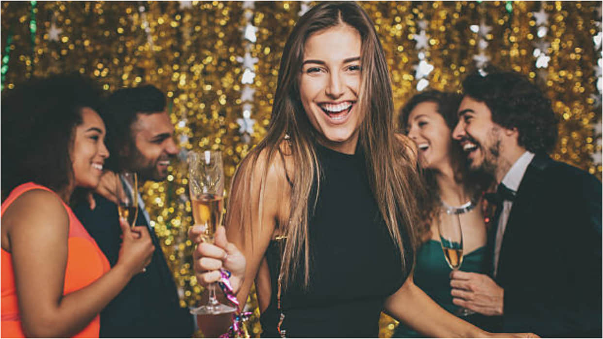 Today Fashion Tips How To Style Sweater In New Year Eve Party In Hindi
