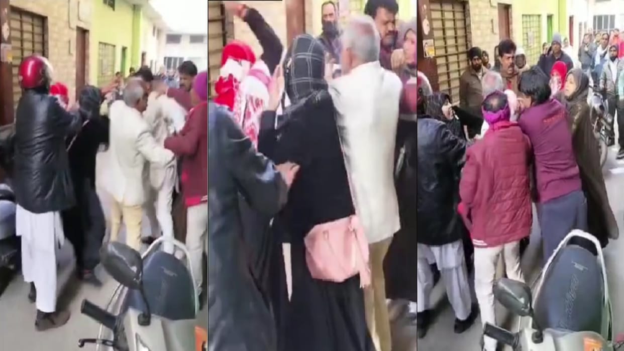 Wife and women have beaten up husband after triple talaq in Muzaffarnagar and video viral
