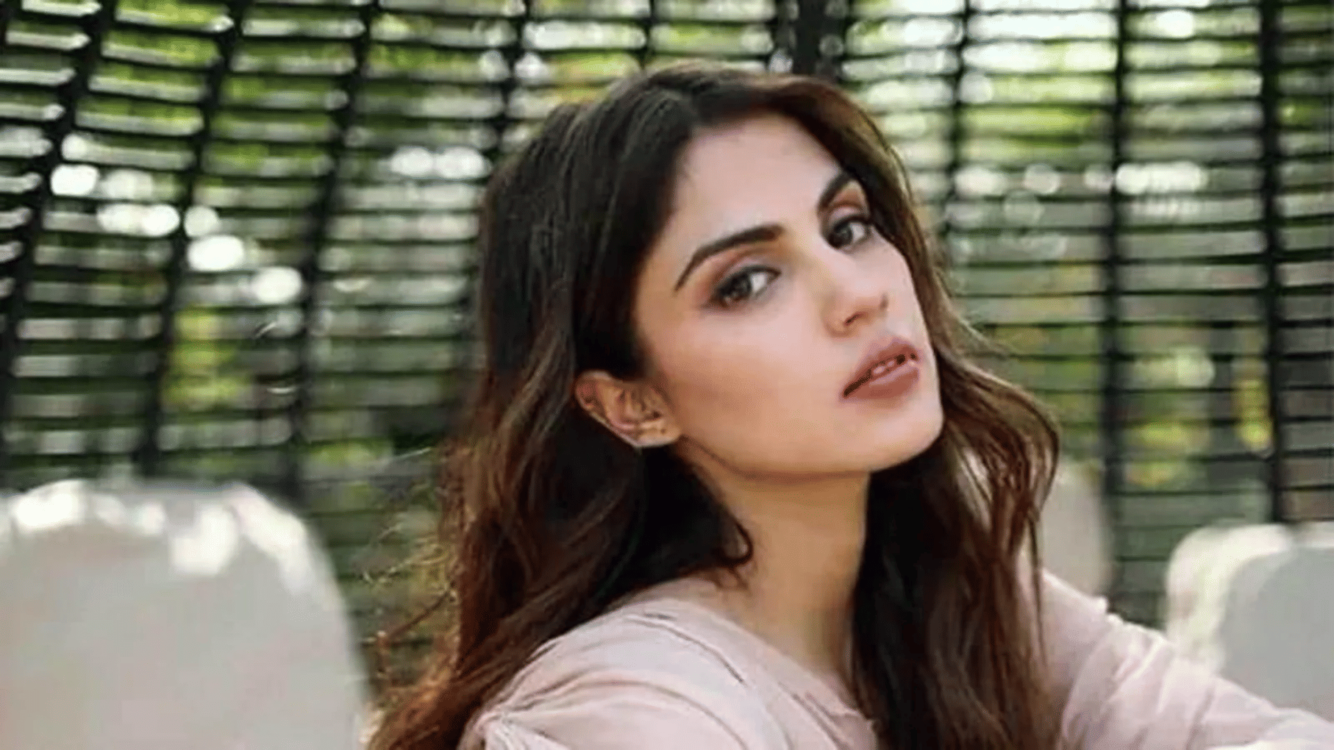 Rhea Chakraborty shares cryptic post on social media after cooper staff talks about Sushant Singh Rajput death