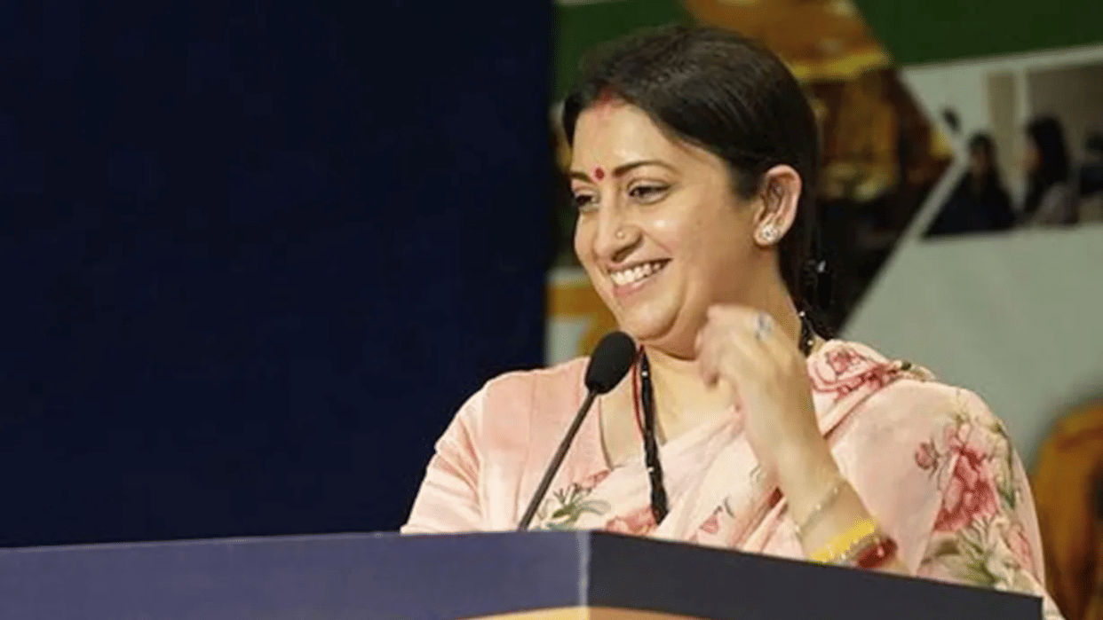 Union Minister Smriti Irani shared a picture of her in departmental store Ekta Kapoor commented on the post