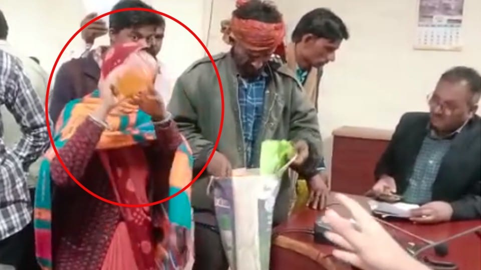 Shivpuri: Woman pours petrol on herself while narrating her grief in public hearing