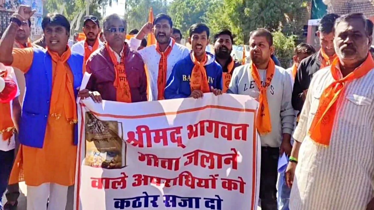 Rajasthan Accused of burning and trampling Hindu religious texts during conversion in Barmer