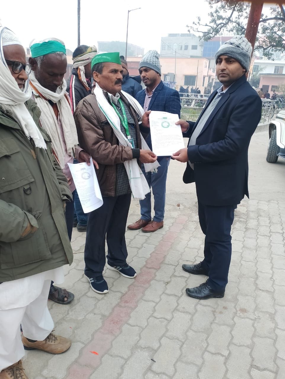 demanded withdrawn cases registered against farmers
